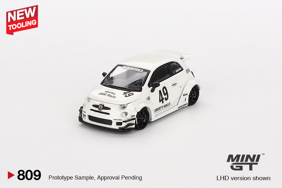 Mini GT - 1/64 Abarth 595 (White)
