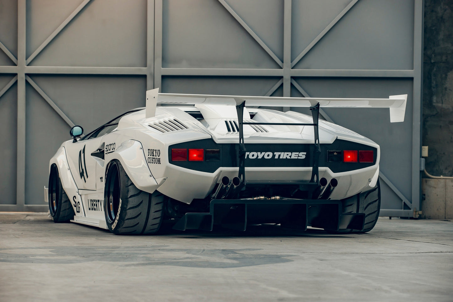 LB WORKS Countach complete body kit