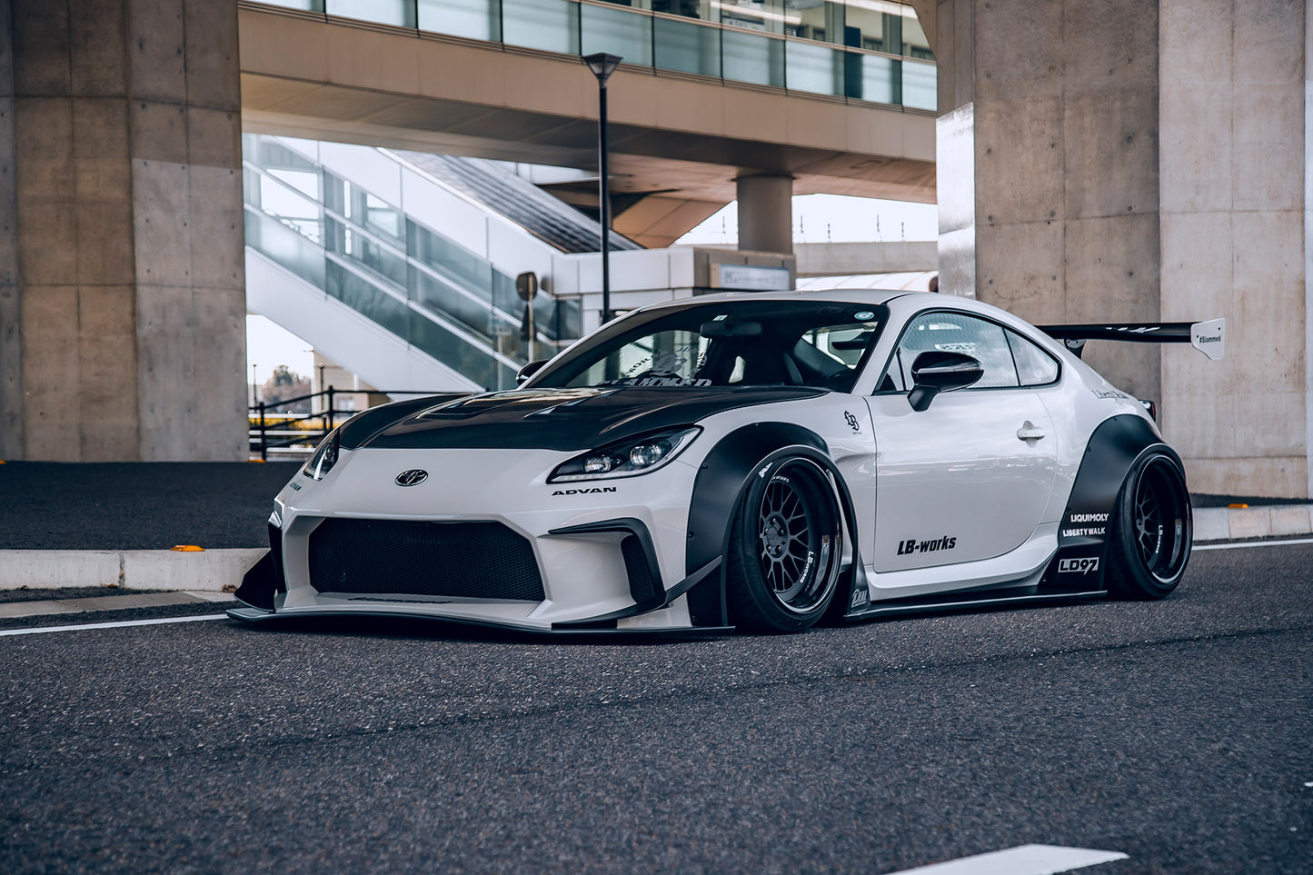 LB Nation Toyota GR86/Subaru BRZ WORKS Complete Kit (CFRP) Exchange Fender Type W/Duct (LB66-04)