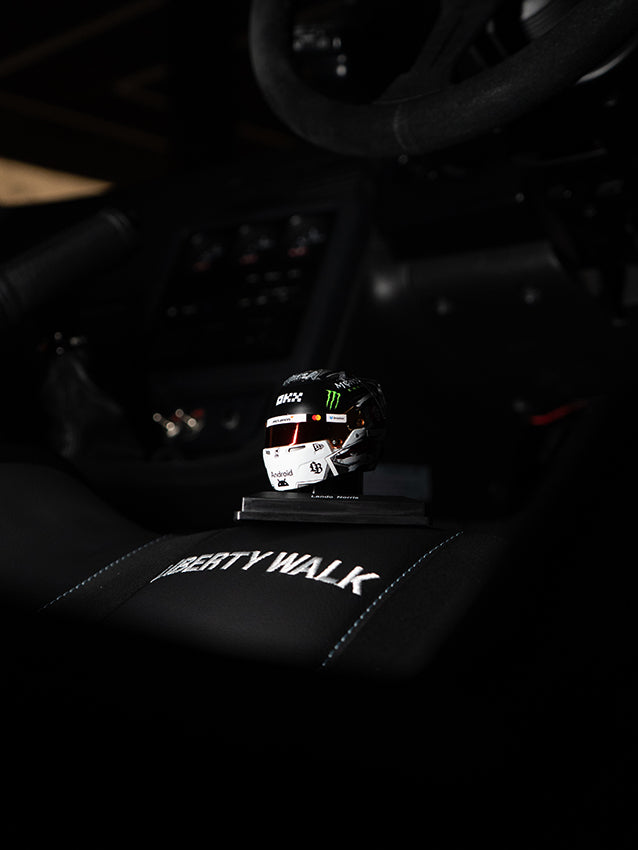 1/5 Scale Japan 2025 Liberty Walk x Quadrant Helmet