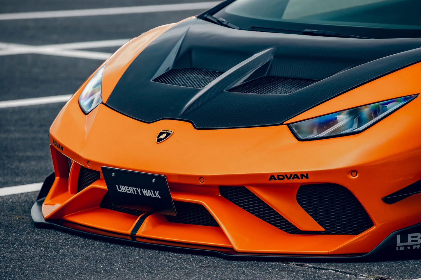 LB Silhouette WORKS HURACAN GT Complete body kit (FRP+CFRP) (LB53-02)