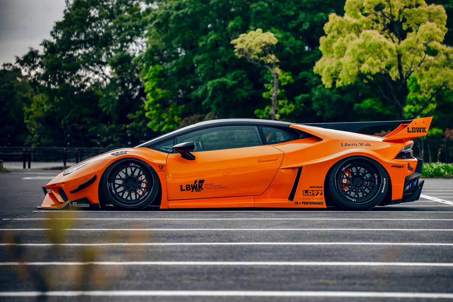 LB Silhouette WORKS HURACAN GT Complete body kit (FRP+CFRP) (LB53-02)