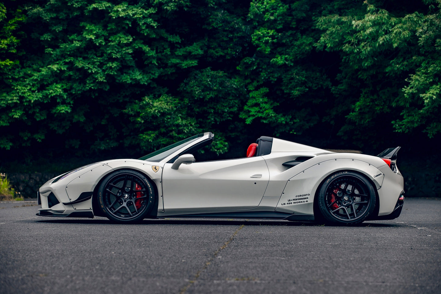 LB WORKS FERRARI 488 Complete Body Kit (CFRP) (LB24-01)