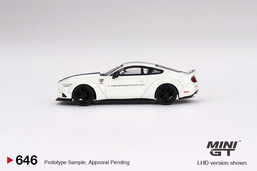 Mini GT - 1/64 Ford Mustang (White)