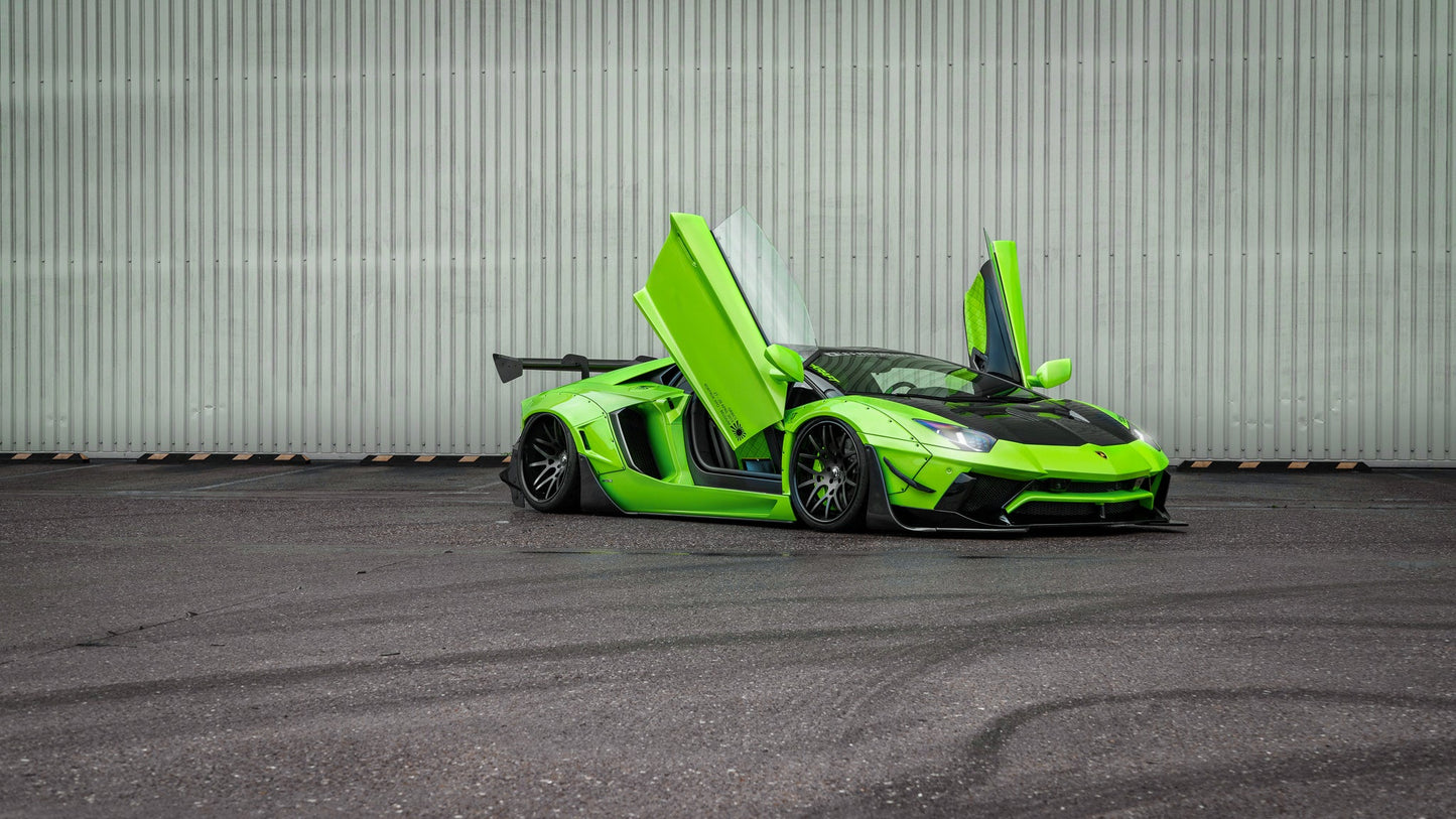 LB WORKS Lamborghini Aventador Limited Edition FRP (20 Units) (LB34-01)