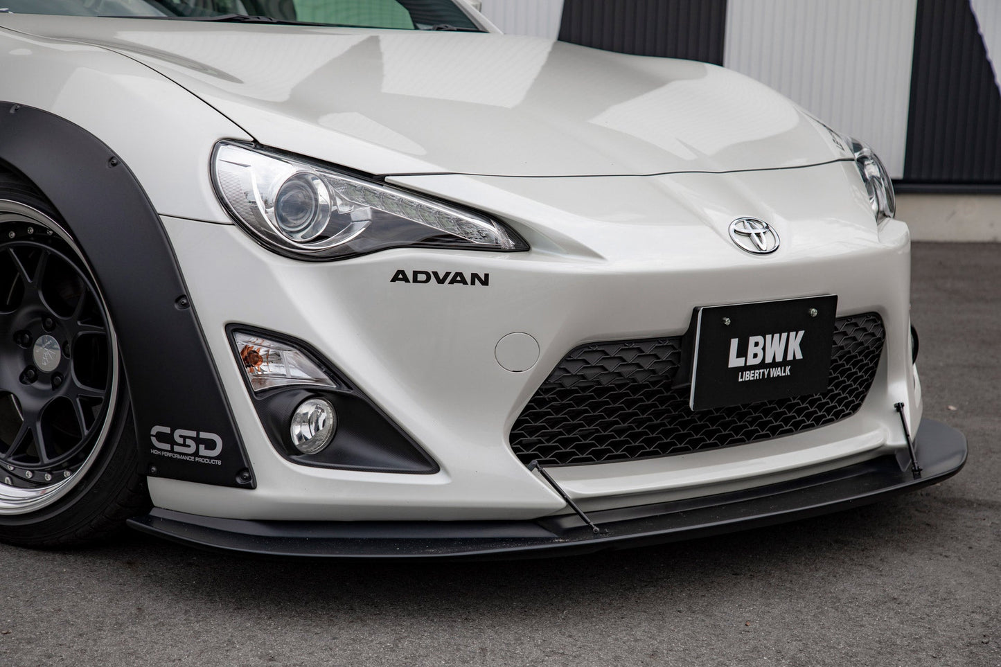 LB Nation GT86/Subaru BRZ WORKS Bumper Type Ver.2 (Ducktail) Complete Body Kit FRP (LB36-04)