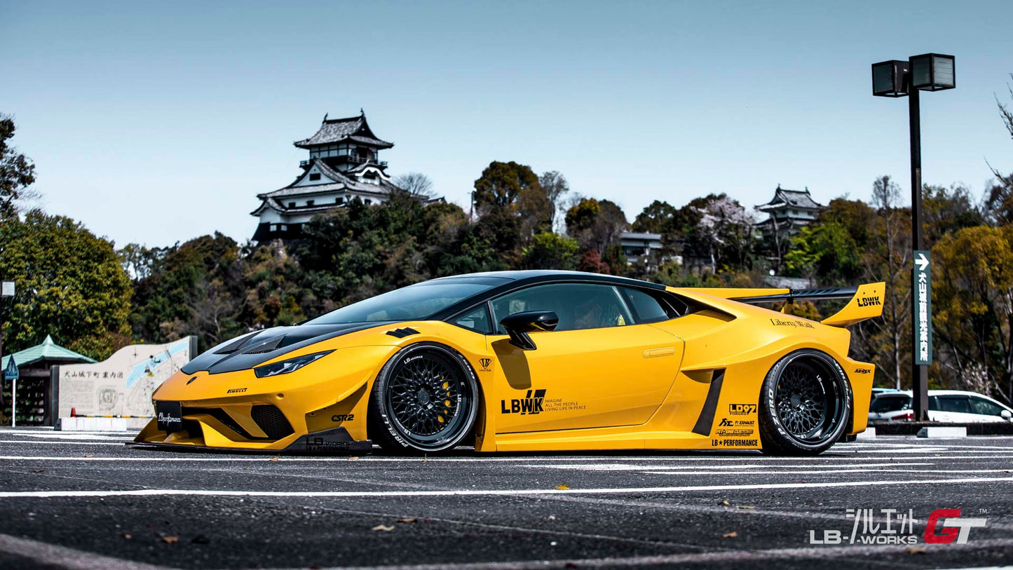 LB Silhouette WORKS HURACAN GT Complete body kit (FRP+CFRP) (LB53-02)