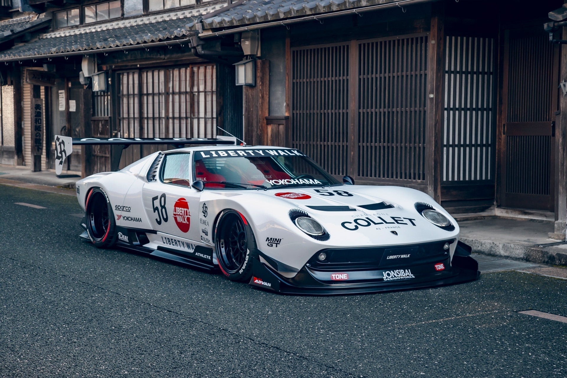 LB-Kaido Works R32 🤯 – libertywalkeu