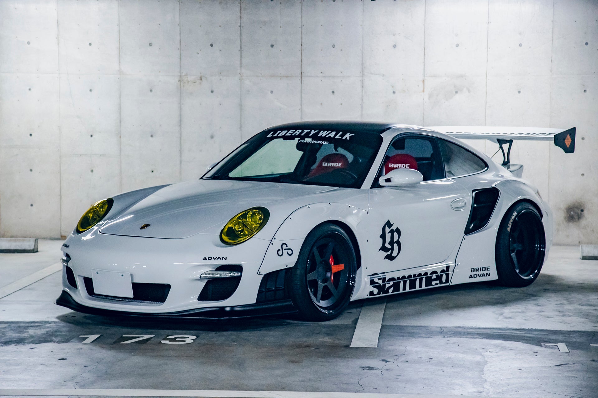 Porsche 997 – Liberty Walk Europe
