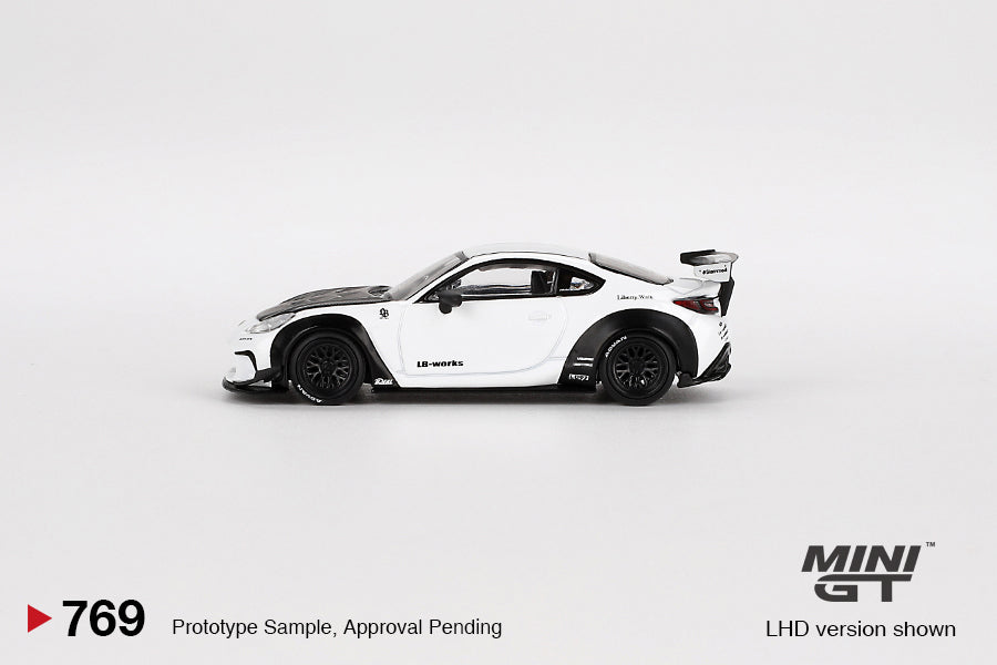 Mini GT - 1/64 Toyota GR86 (White)