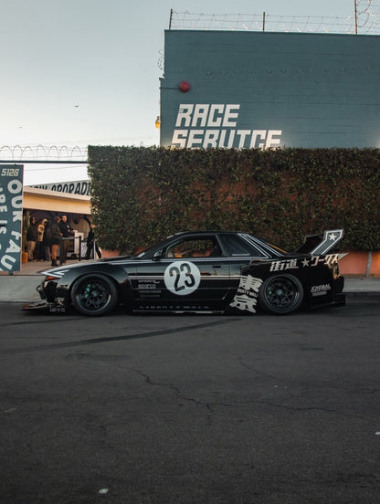 LB-Kaido Works Nissan Skyline R32 Complete Body Kit FRP (LB85-01)