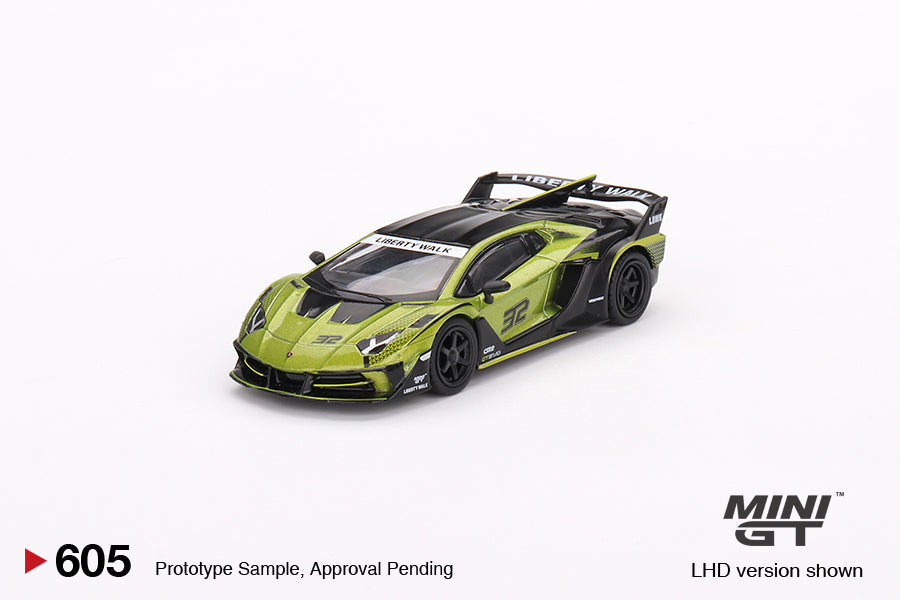 Mini GT - 1/64 LB-Silhouette Works Lamborghini Aventador GT Evo (Lime)