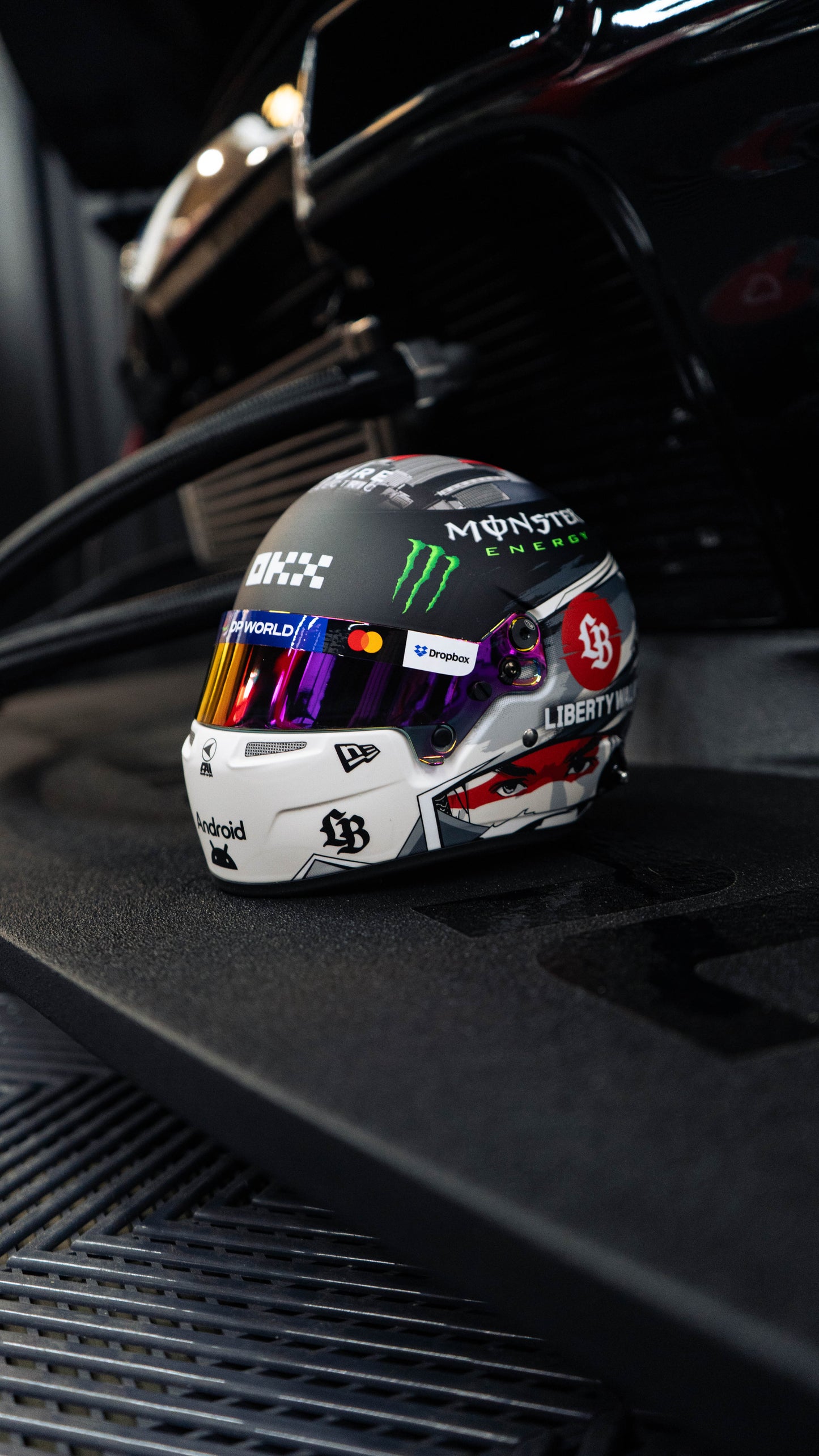 1/2 Scale Japan 2025 Liberty Walk x Quadrant Helmet