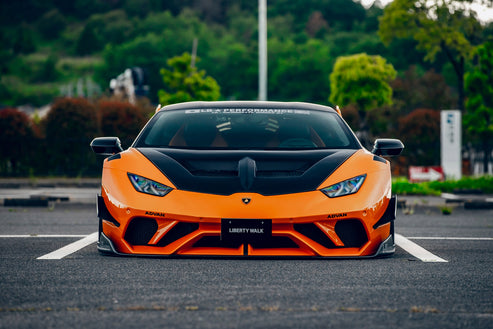 LB Silhouette WORKS HURACAN GT Complete Body Kit (REAR FENDER EXCHANGE ...