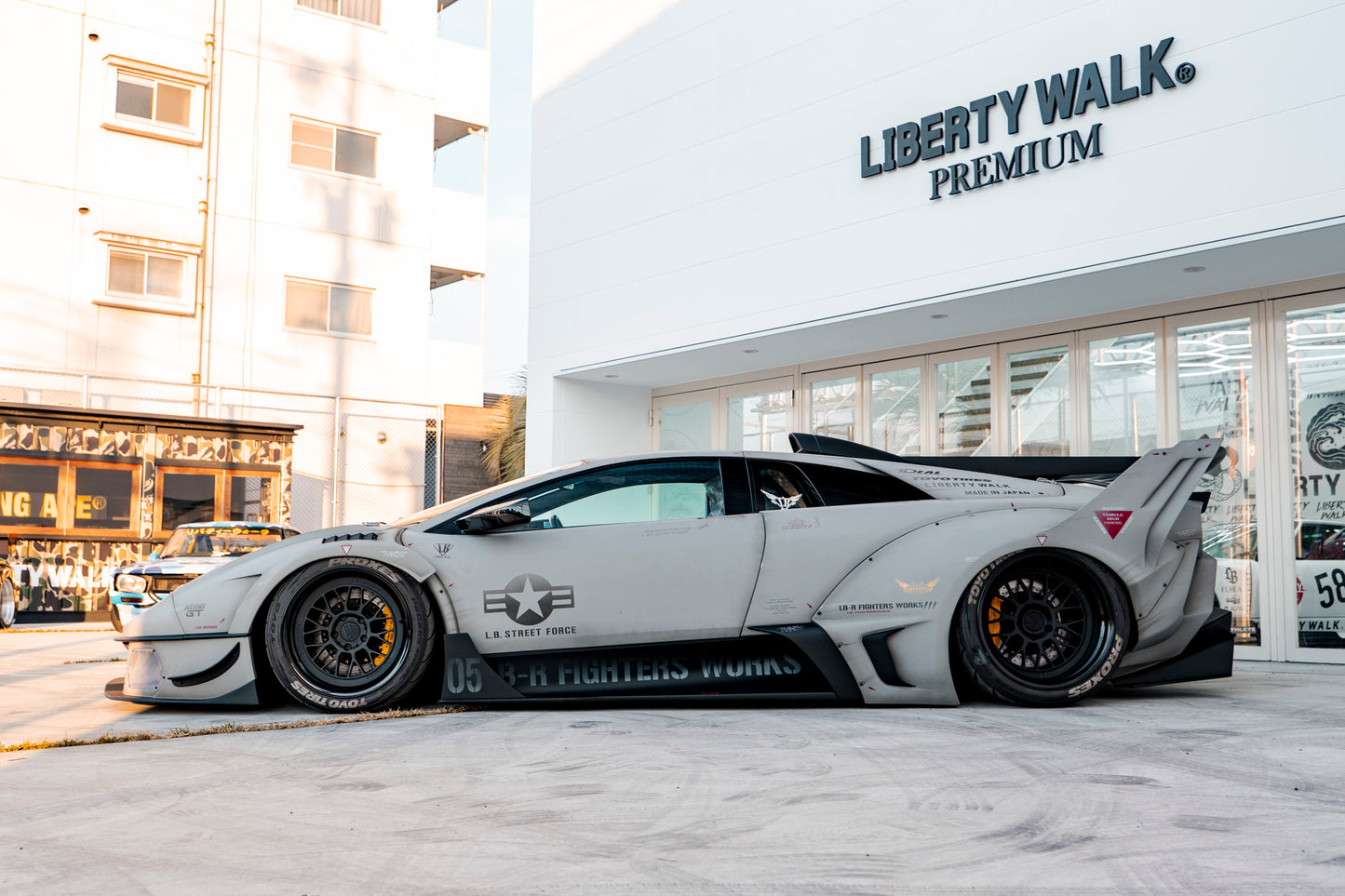 LB Silhouette WORKS Murcielago GT EVO (LB70-01)