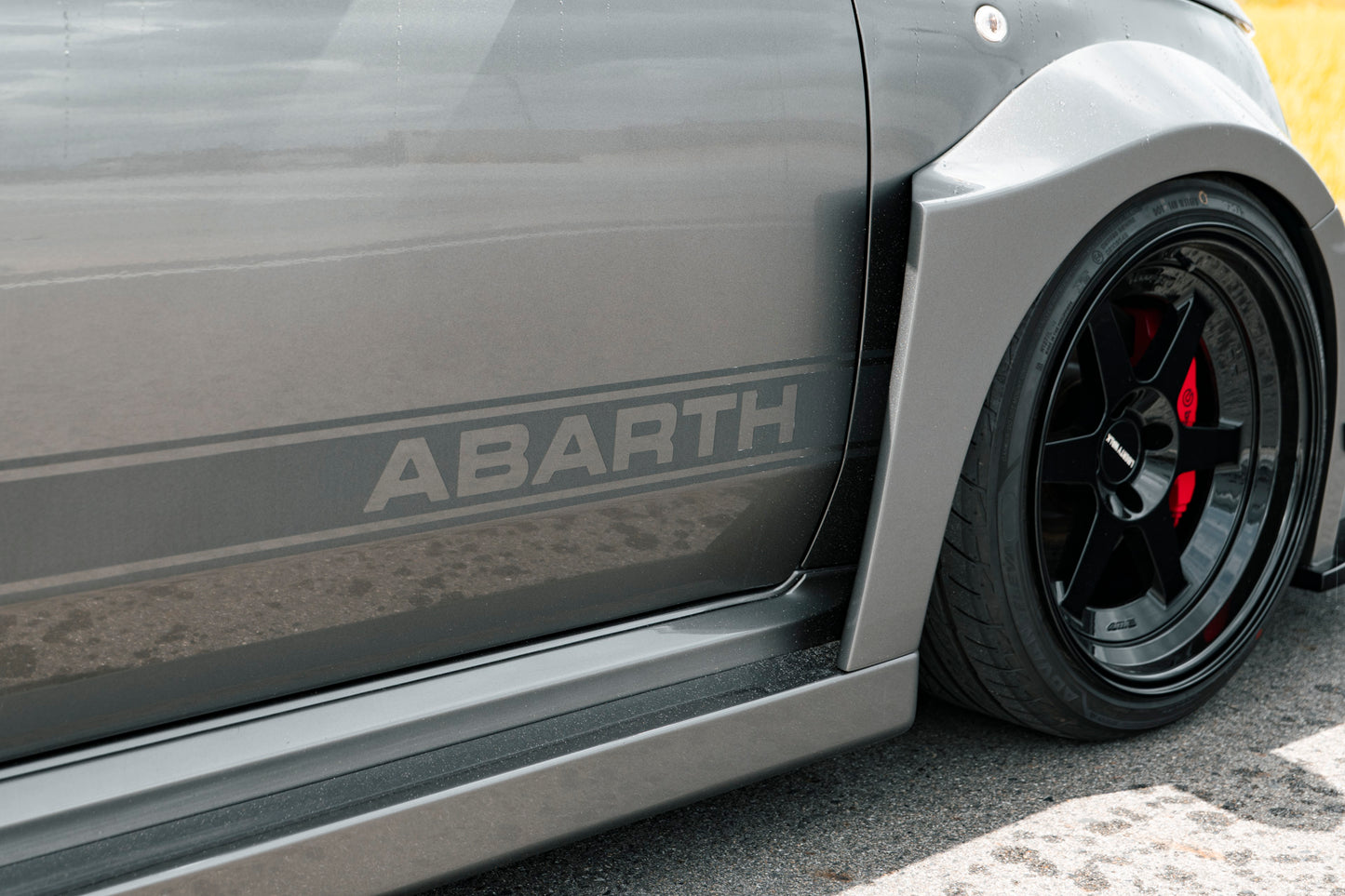 LB WORKS Abarth 595 FRP (LB72-01)