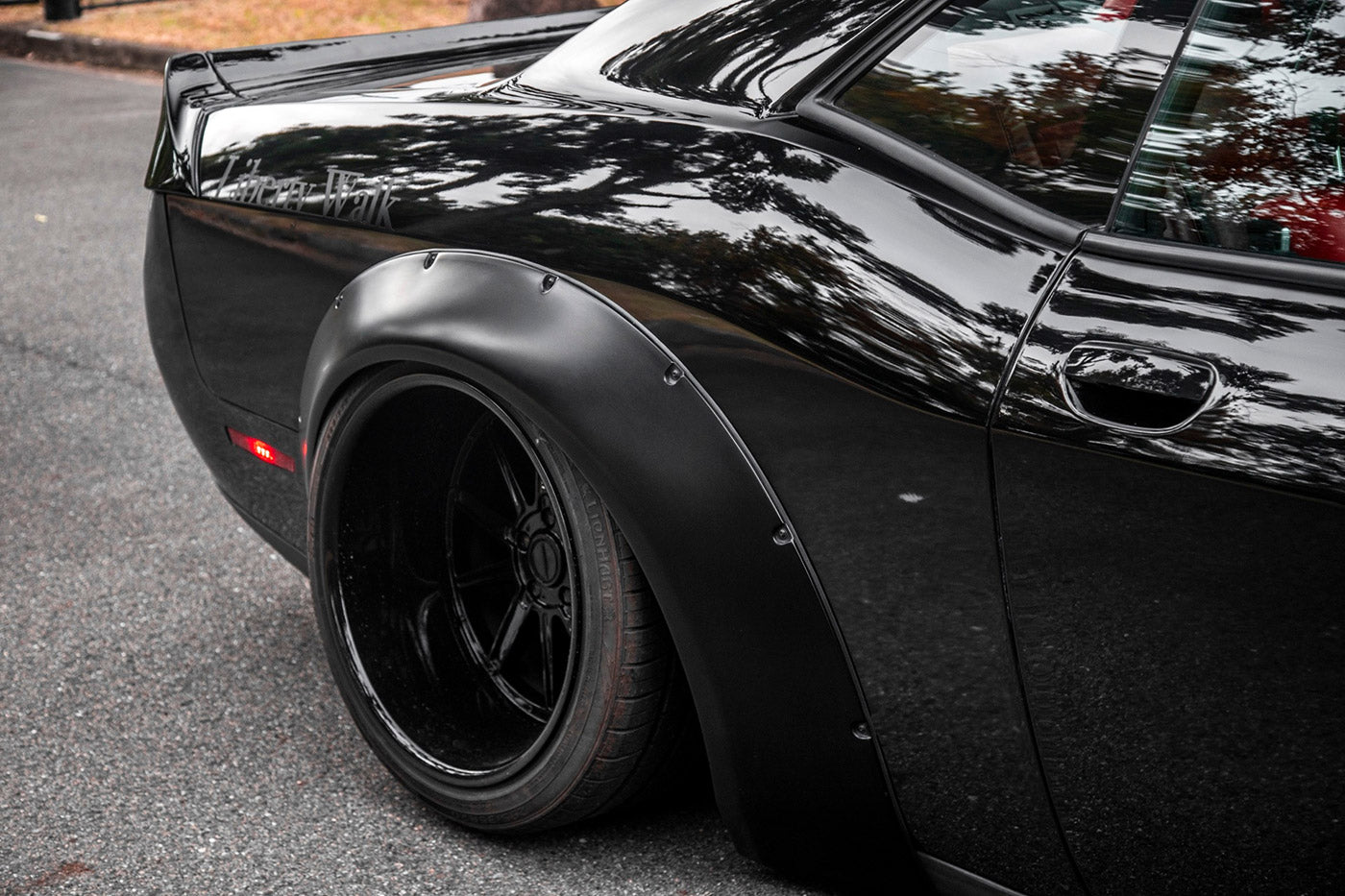 LB WORKS Challenger complete body kit with front lip(FRP) (LB09-02)