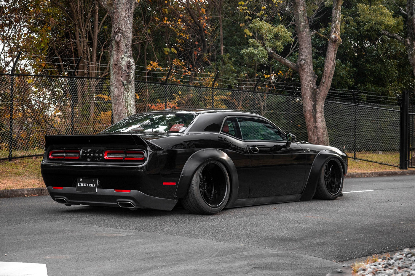 LB WORKS Challenger complete body kit with front lip(FRP) (LB09-02)