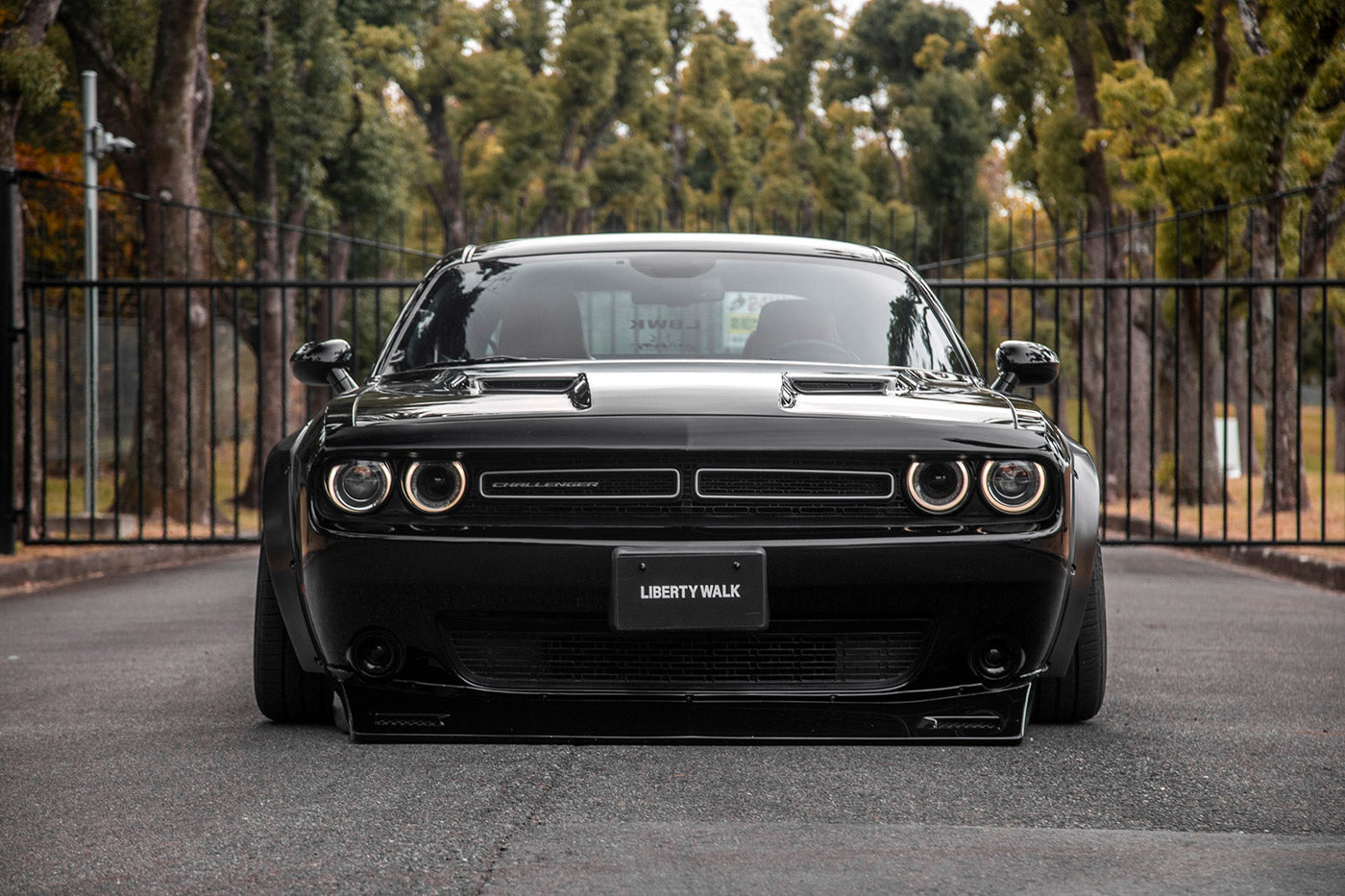 LB WORKS Challenger complete body kit with front lip(FRP) (LB09-02)