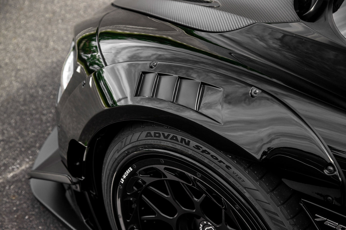 LB WORKS 720S Complete Body kit Dry Carbon (LB75-02) – Liberty Walk Europe
