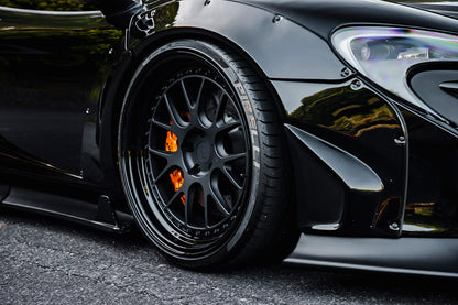 LB WORKS MP4-12C Complete Body kit CFRP - DOES NOT INCLUDE 650S HEADLAMPS (LB22-05)