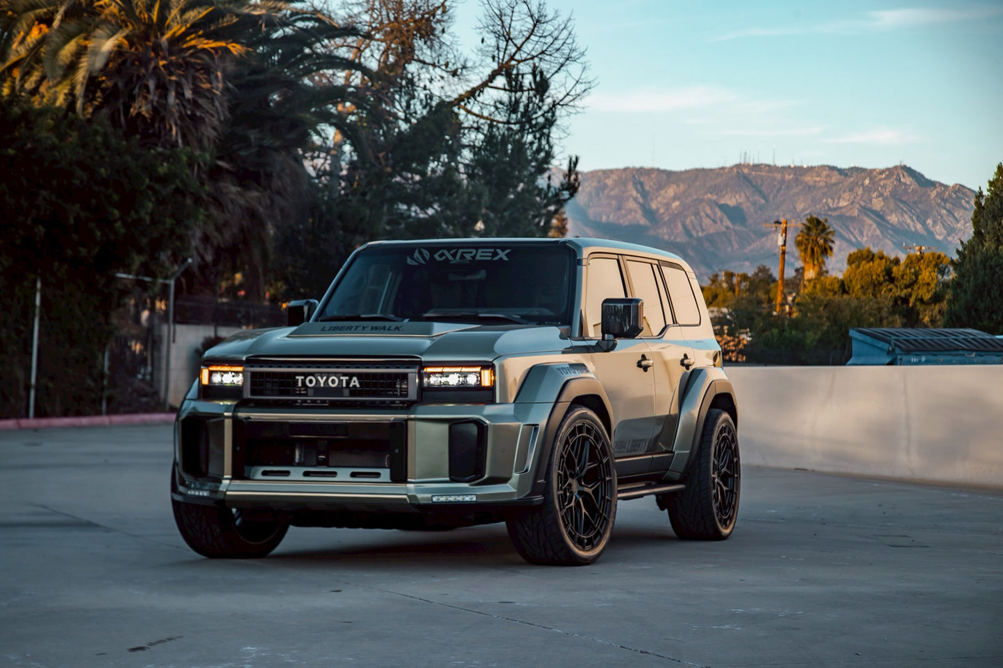 LB WORKS Toyota Land Cruiser 250 Complete body kit (LB88-01)