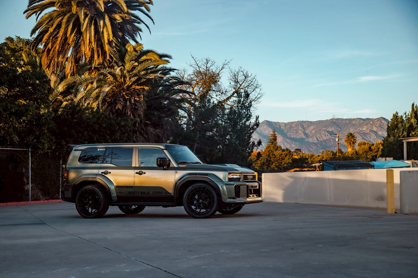 LB WORKS Toyota Land Cruiser 250 Complete body kit (LB88-01)