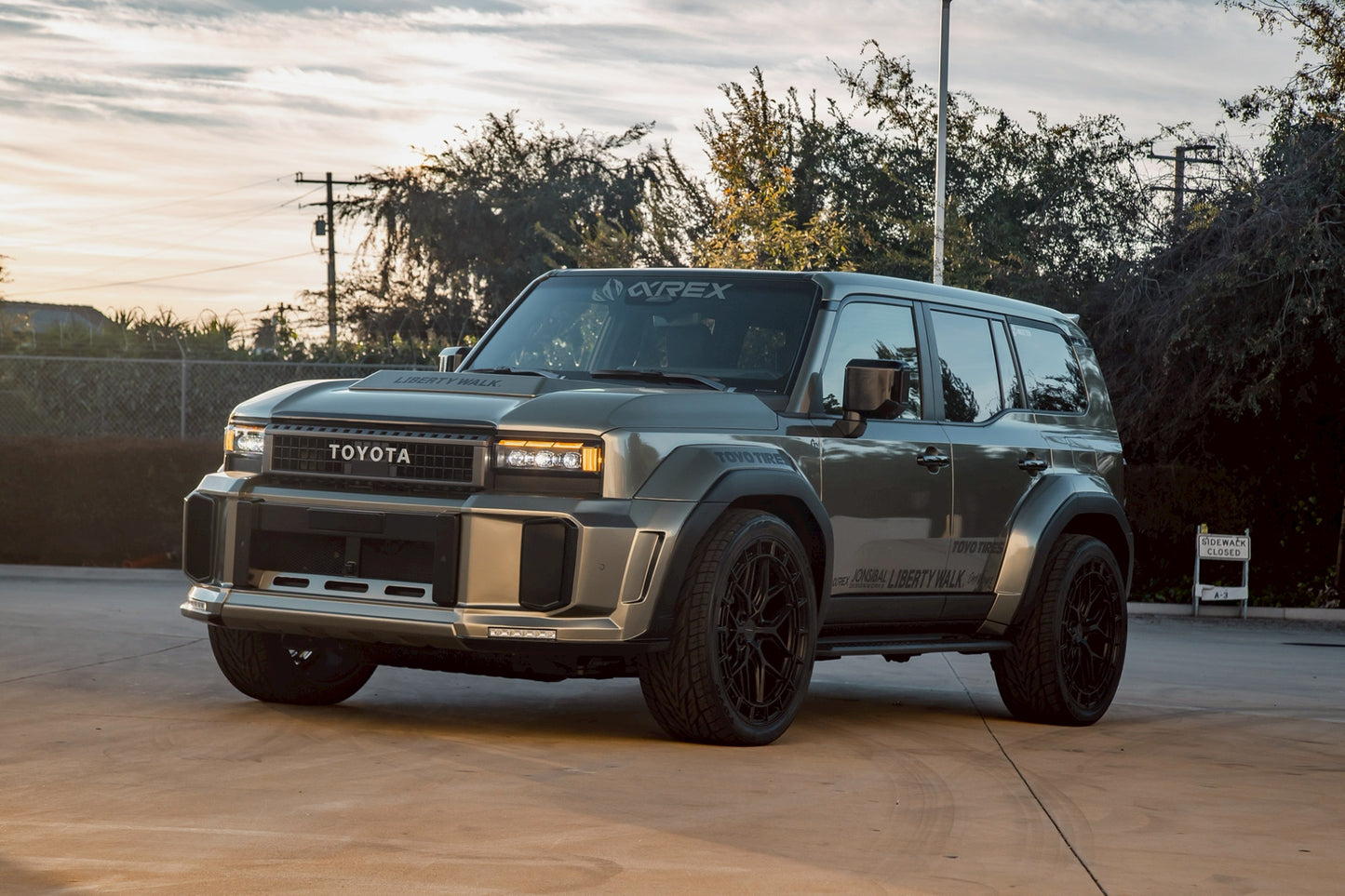 LB WORKS Toyota Land Cruiser 250 Complete body kit (LB88-01)