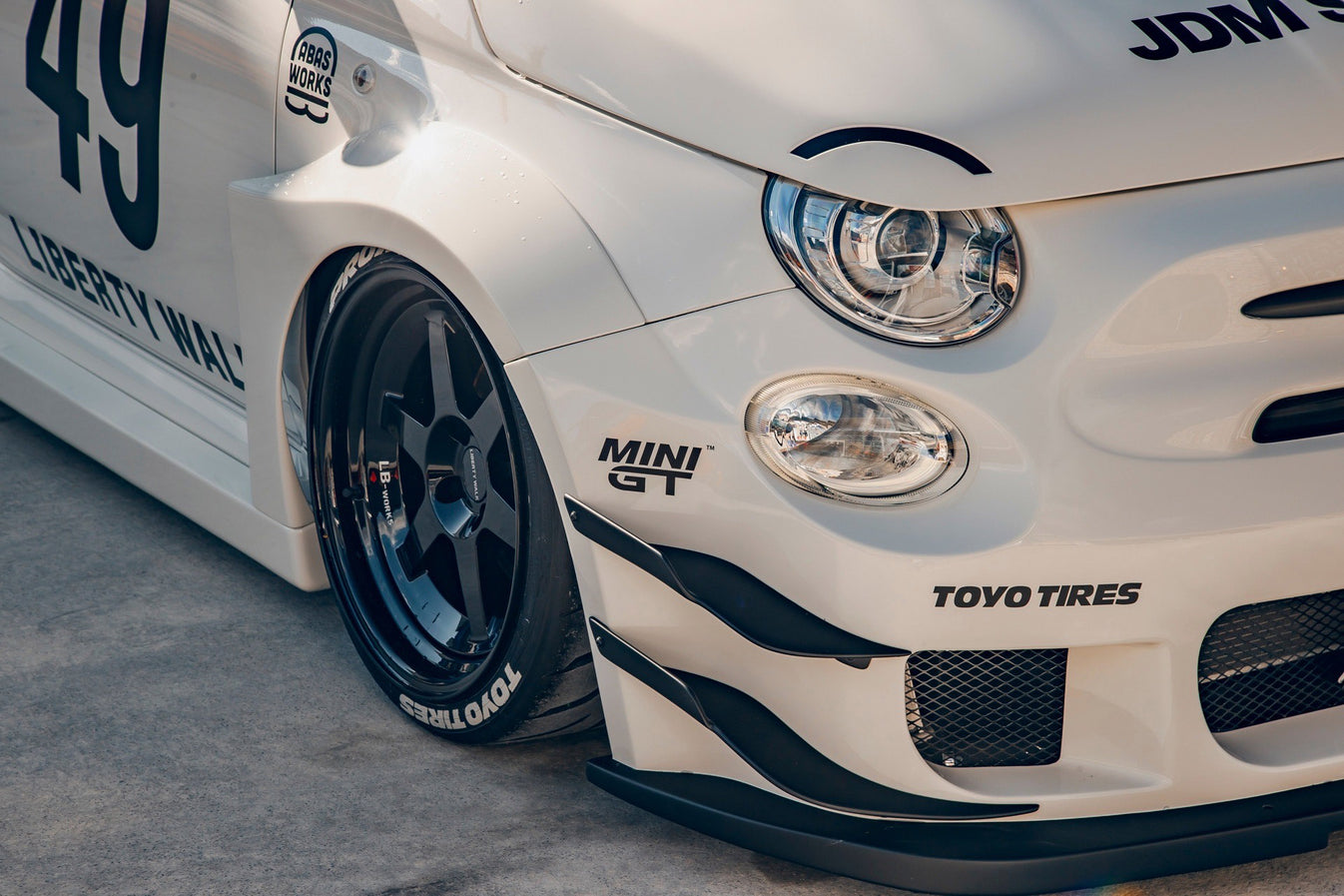 LB WORKS Abarth 595 FRP (LB72-01) – libertywalkeu