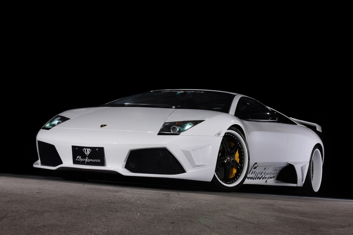 LB Performance Murcielago complete body kit Type.1 (FRP) (LB07-01)