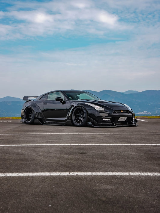LB WORKS 35GT-R 'Final Edition' Complete Body Kit FRP