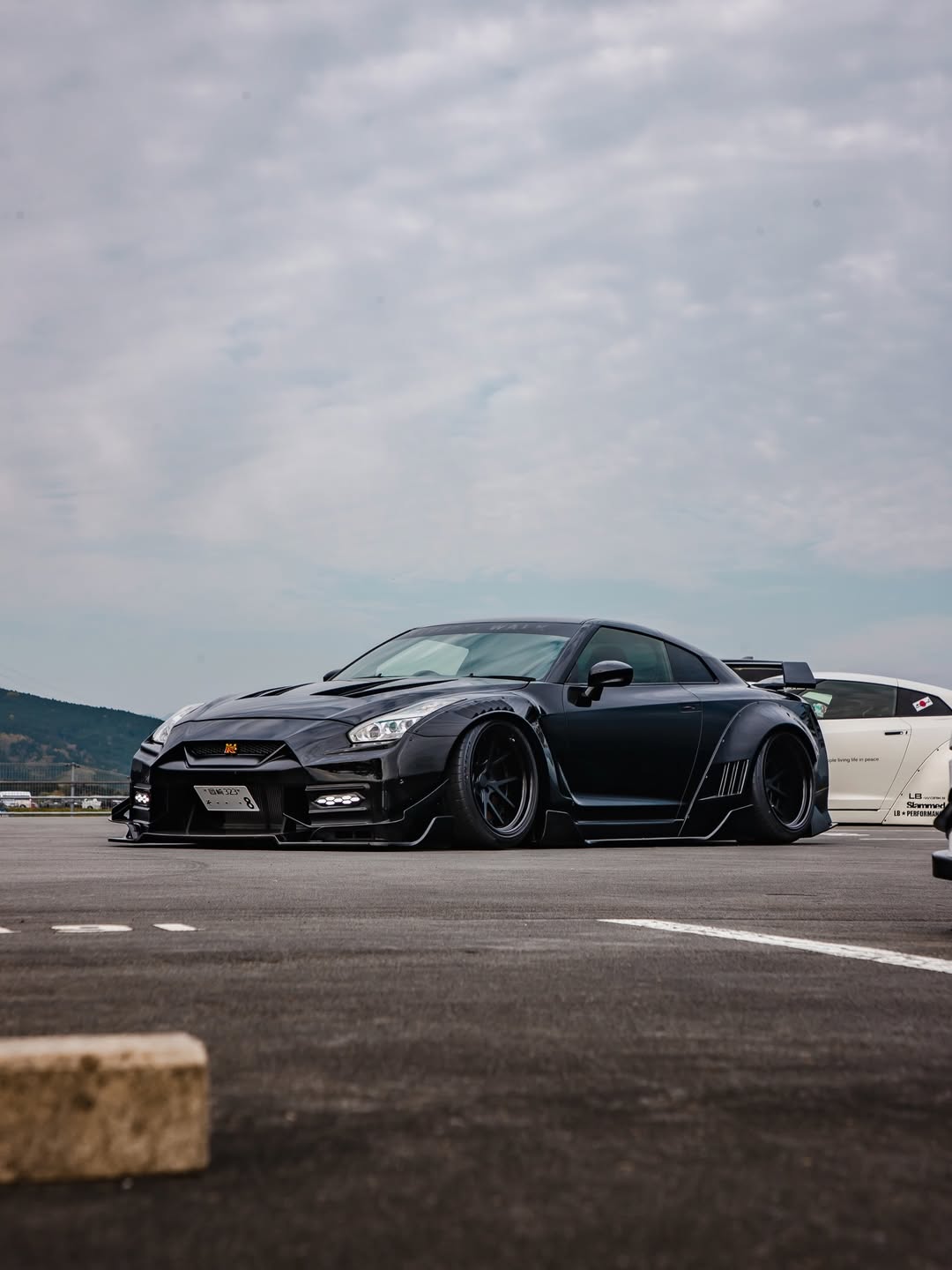LB WORKS 35GT-R 'Final Edition' Complete Body Kit FRP