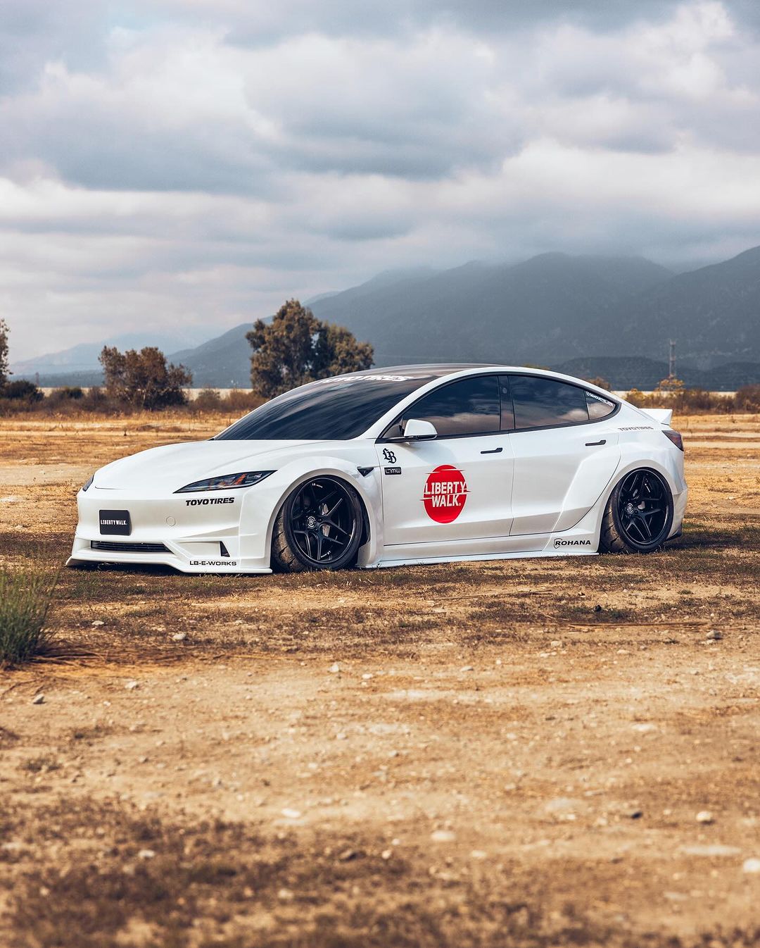 LB E⚡Works Model 3 Complete body kit (FRP) – Liberty Walk Europe