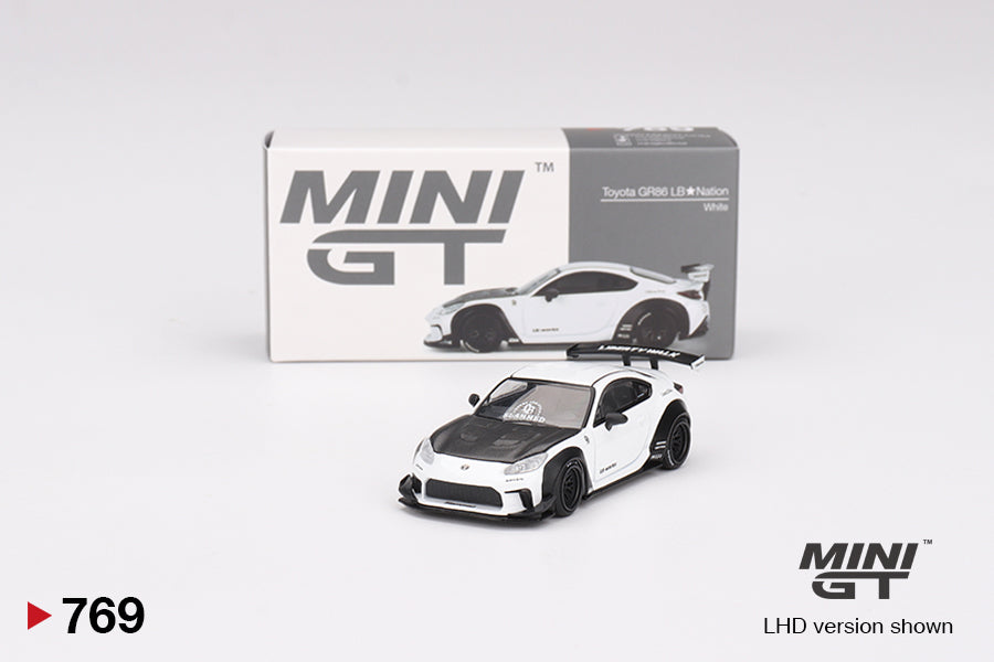 Mini GT - 1/64 Toyota GR86 (White)