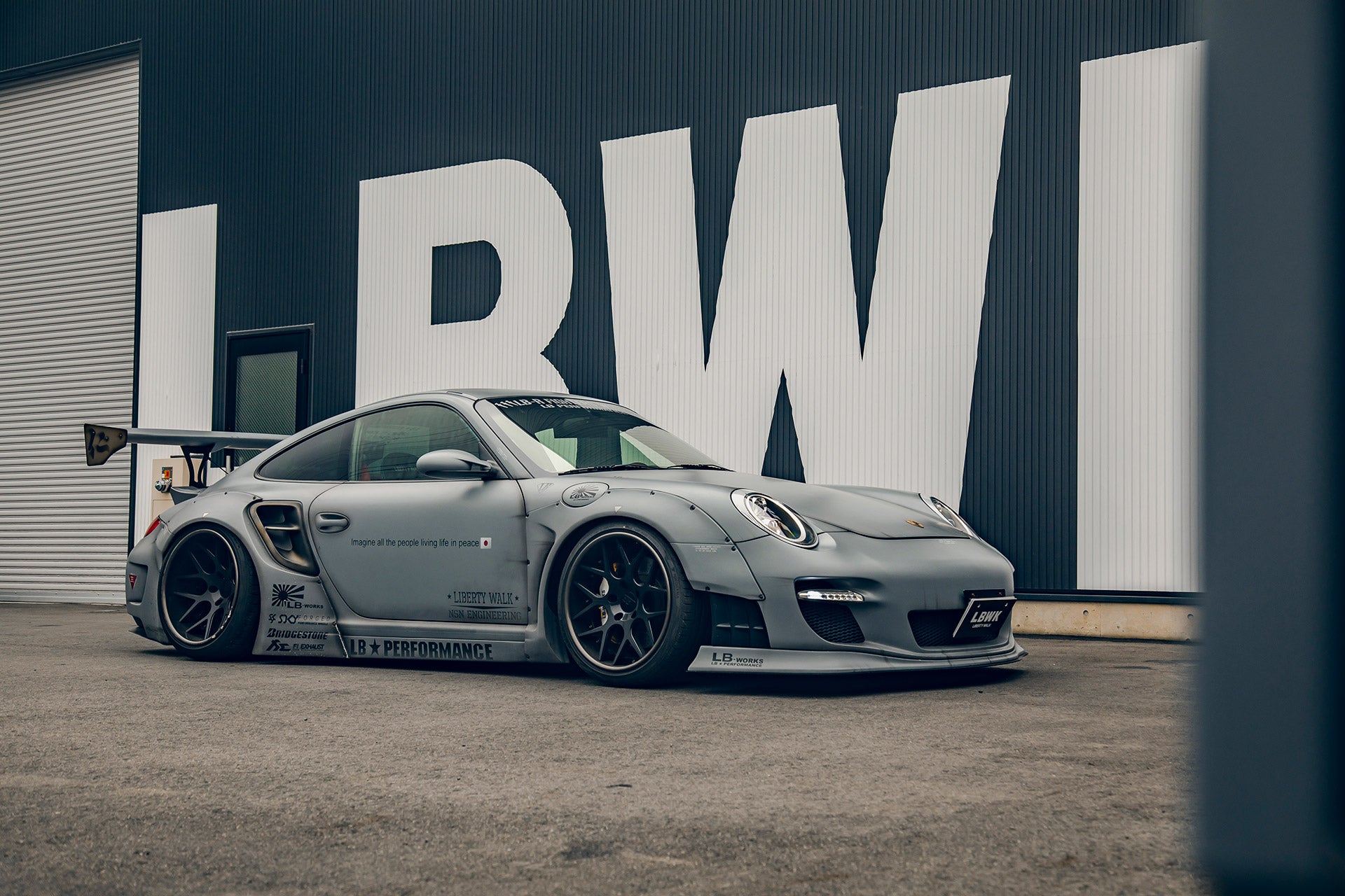 LB WORKS 911 Complete body kit Ver.1 (FRP) (LB01-02) – libertywalkeu