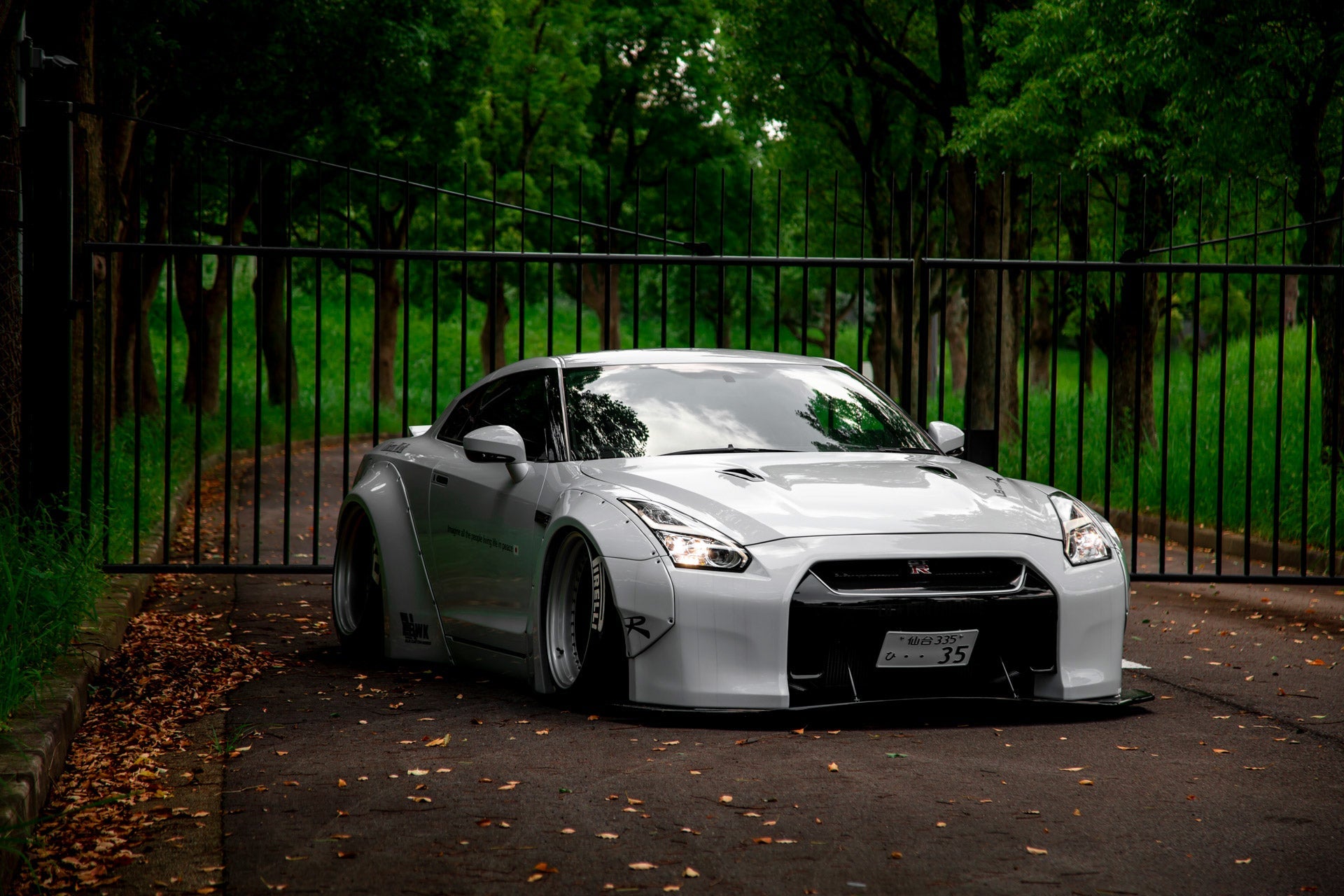 LB WORKS GTR Complete body kit Ver.2 (FRP) (LB06-02) – Liberty Walk Europe