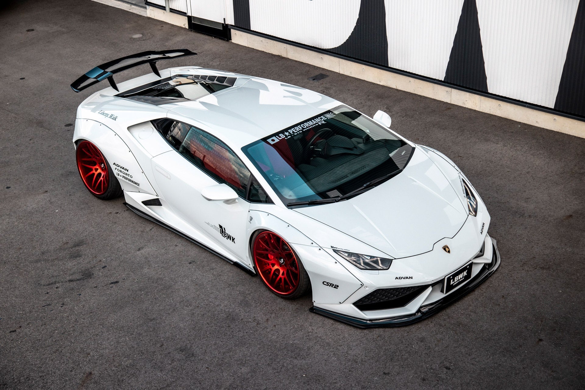 LB WORKS Huracan ver.1 complete body kit with exchange fender type (FR ...