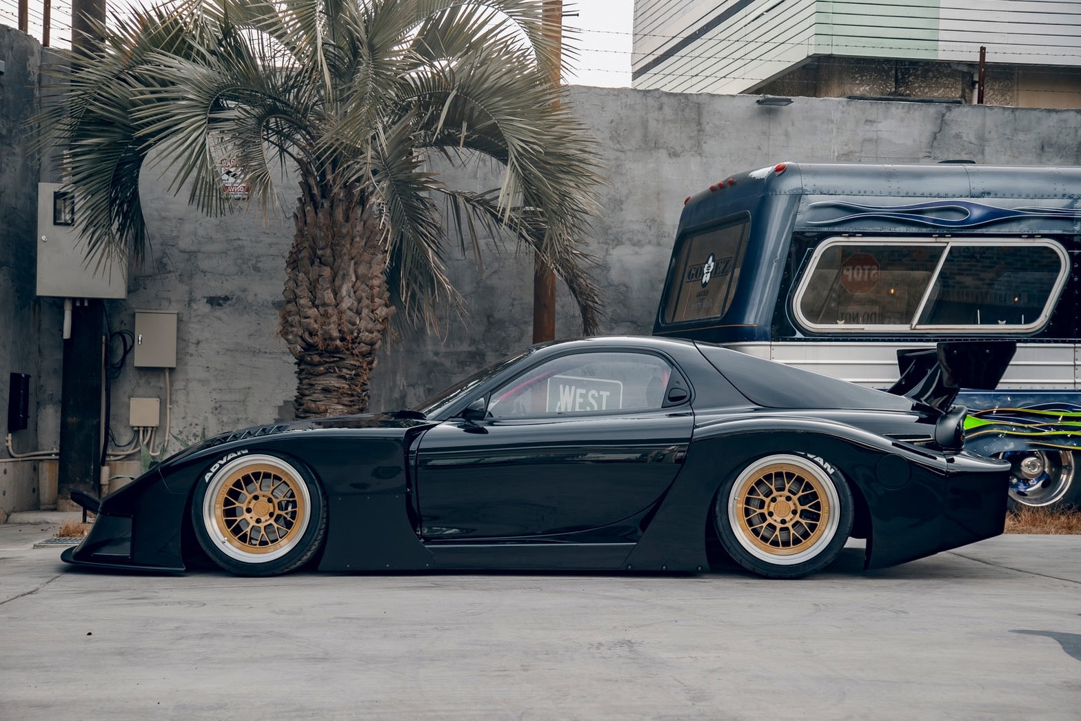 Mazda RX7 – libertywalkeu