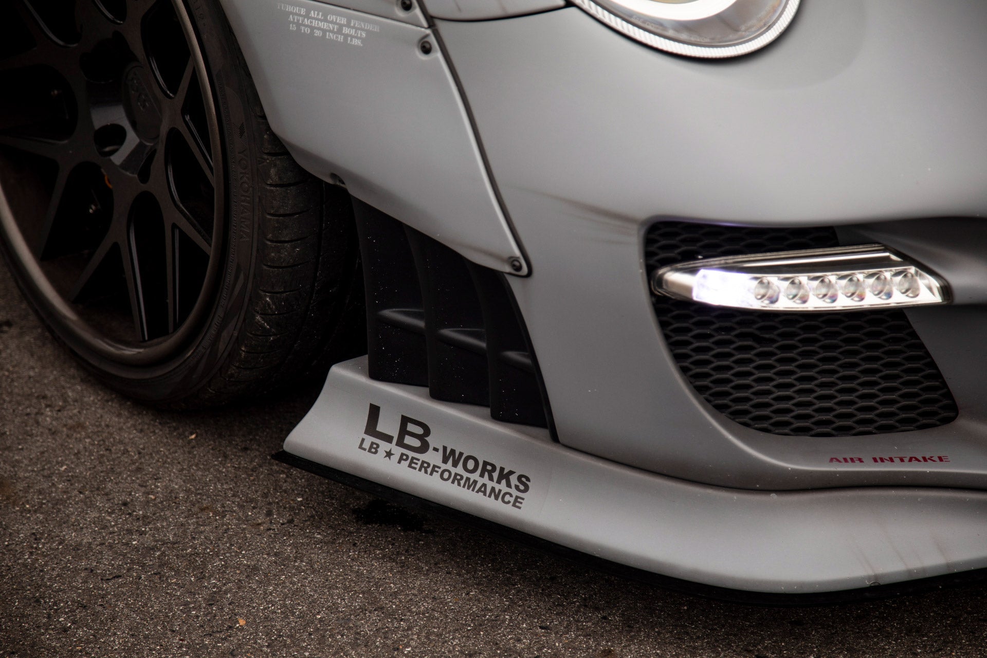 LB WORKS 911 Complete body kit Ver.1 (FRP) (LB01-02) – libertywalkeu