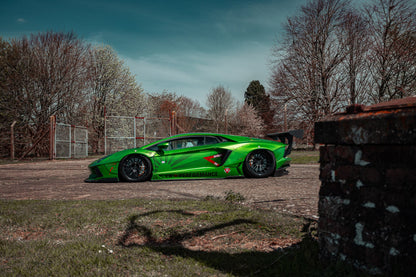 LB Aventador Complete body kit Type 2 with exchange fender type & Dry carbon wing (LB02-09)