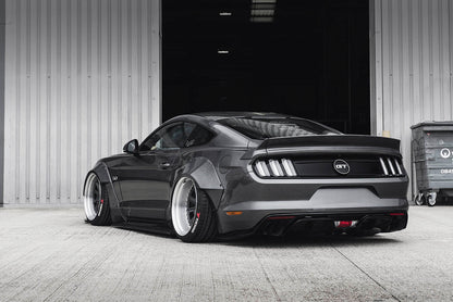 LB WORKS MUSTANG Complete Body Kit FRP (LB27-01)